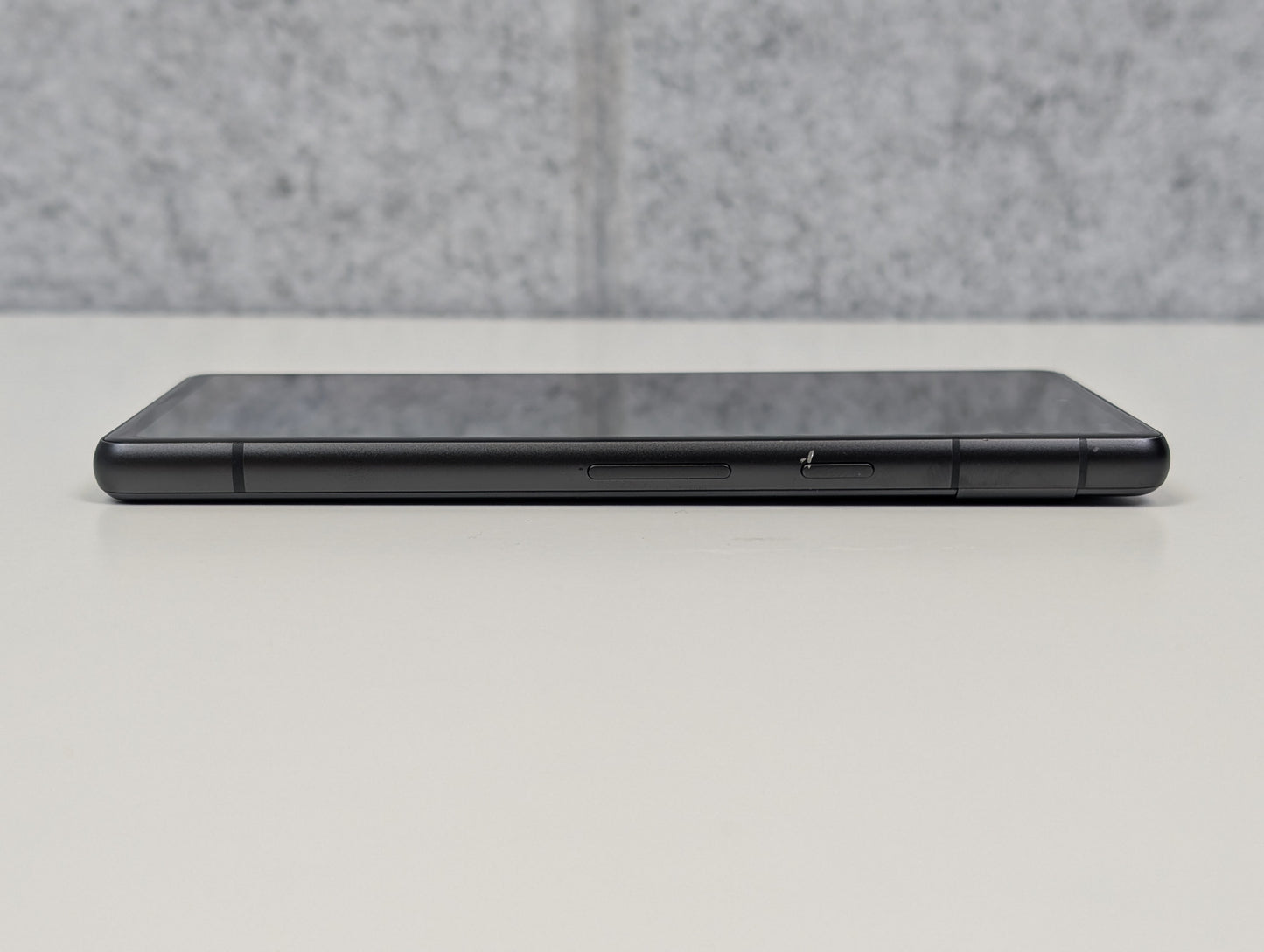 Google Pixel 7a G0DZQ (Network Locked to Verizon) - 128GB - Charcoal - USED