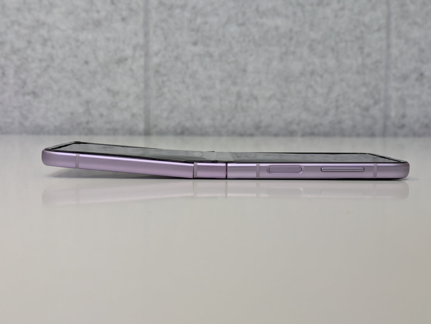 Samsung Galaxy Z Flip 3 - unknown storage - Lavender - T-Mobile - AS-IS