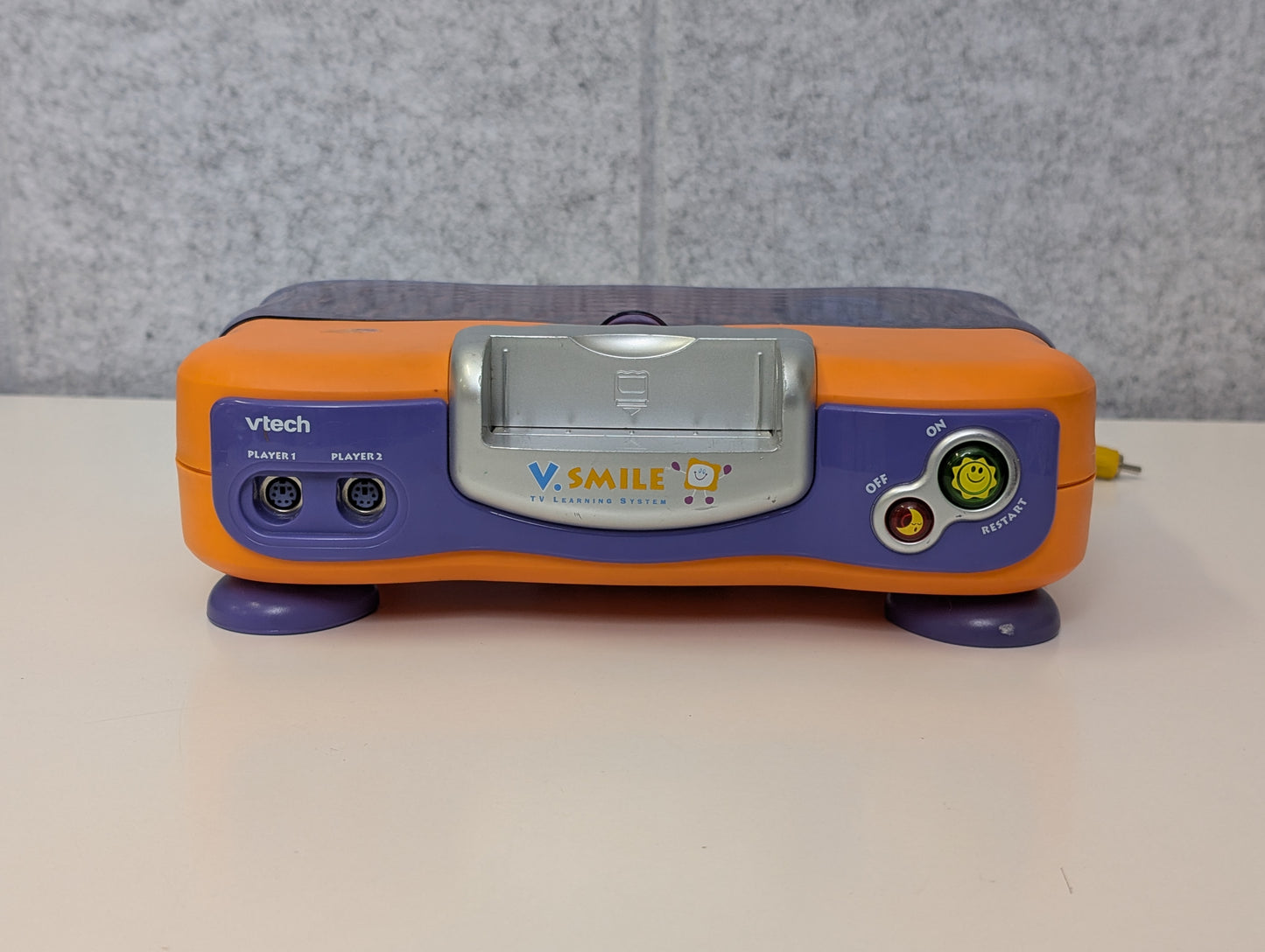 V-tech V.Smile TV Learning System w/ 12 games - Orange - USED