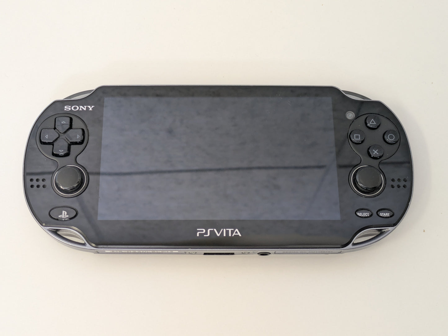 Sony PlayStation PS Vita PCH-1001 - CONSOLE ONLY - Used