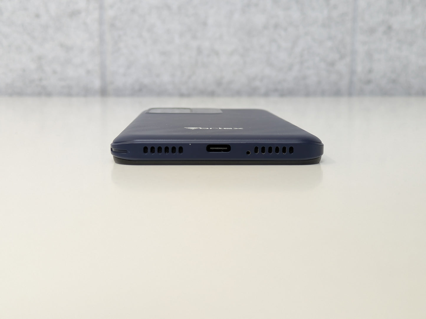 Vortex CM62 - 32GB - Blue - Unlocked - USED