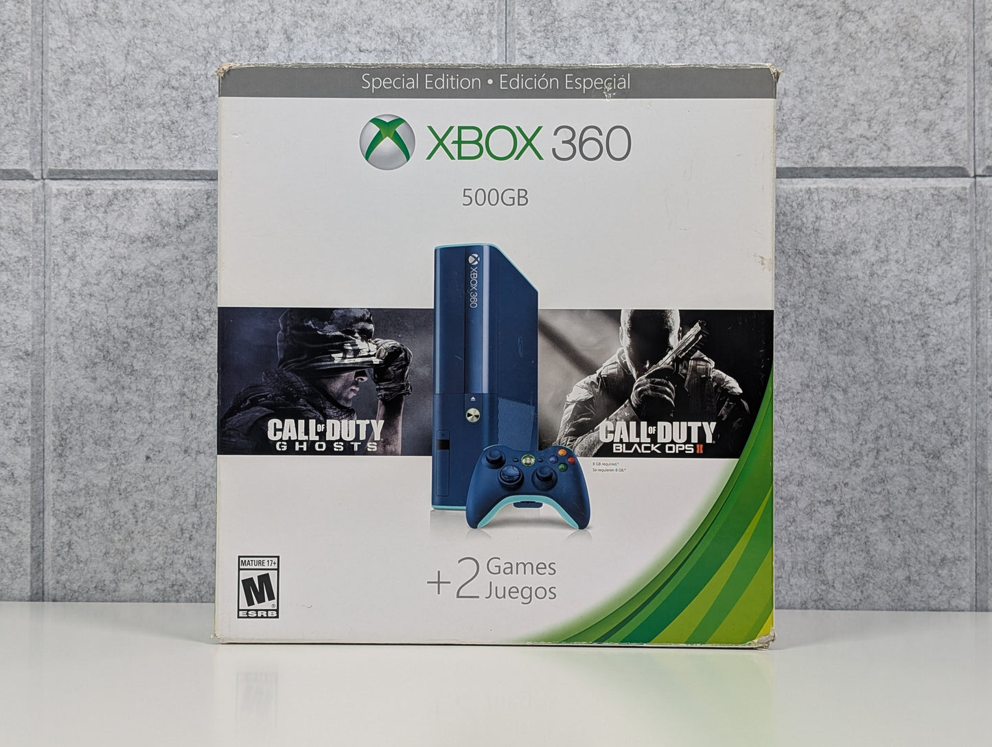 Microsoft Xbox 360 E IN BOX - 500GB - Blue Call of Duty Ltd. Ed. - USED