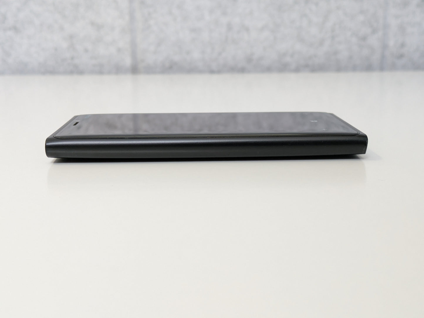 Nokia Lumia 920 RM820 (Network Locked to AT&T) - 32GB - Black - USED