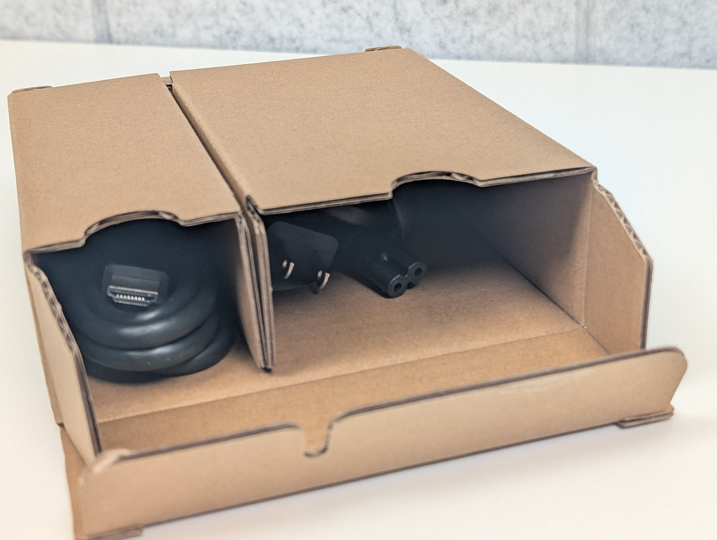 Valve Steam Machine - 2TB w/ Controller - OPEN BOX