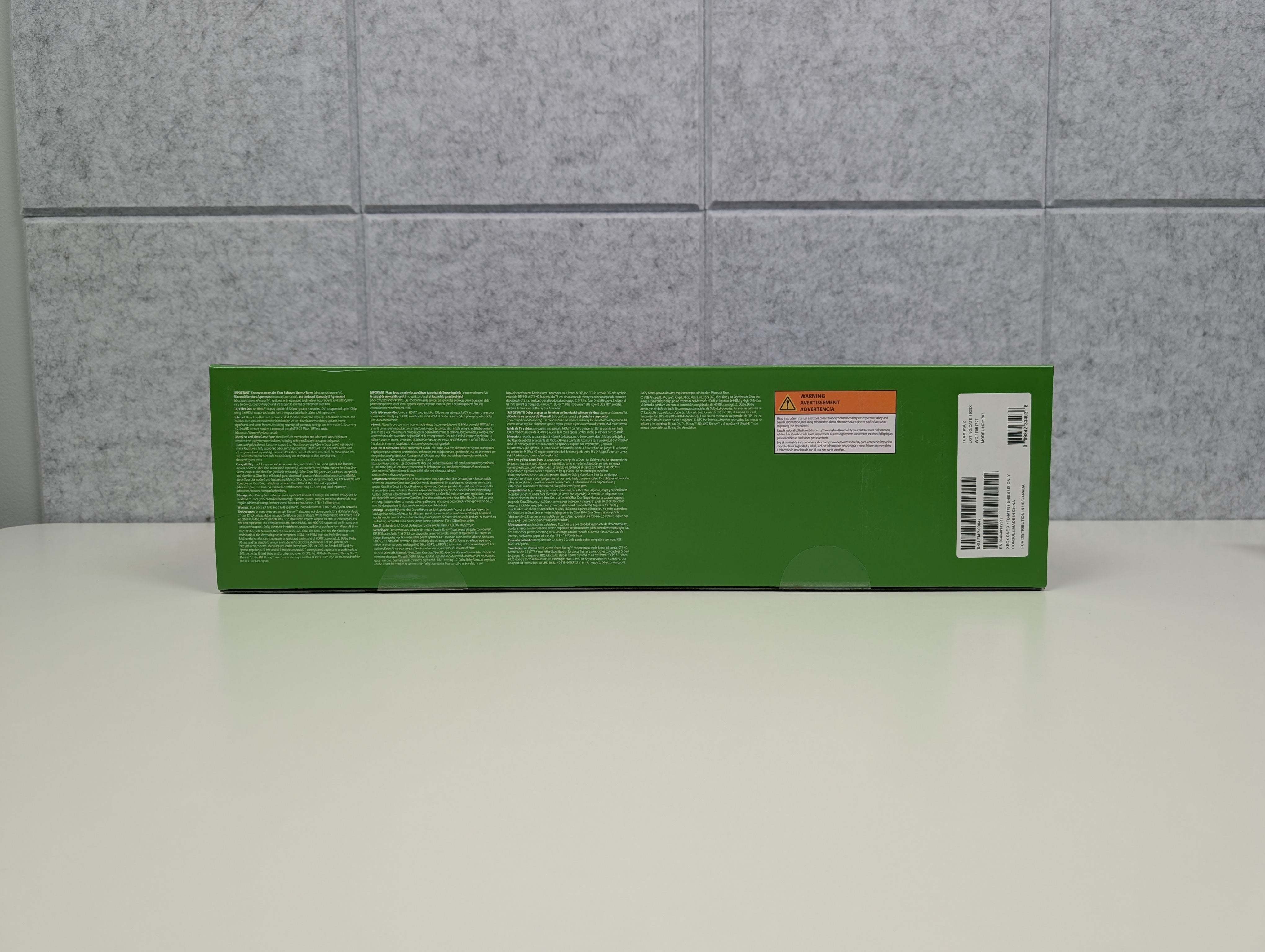 Microsoft Xbox One X - TACO BELL LTD. ED. Silver/White - 1TB