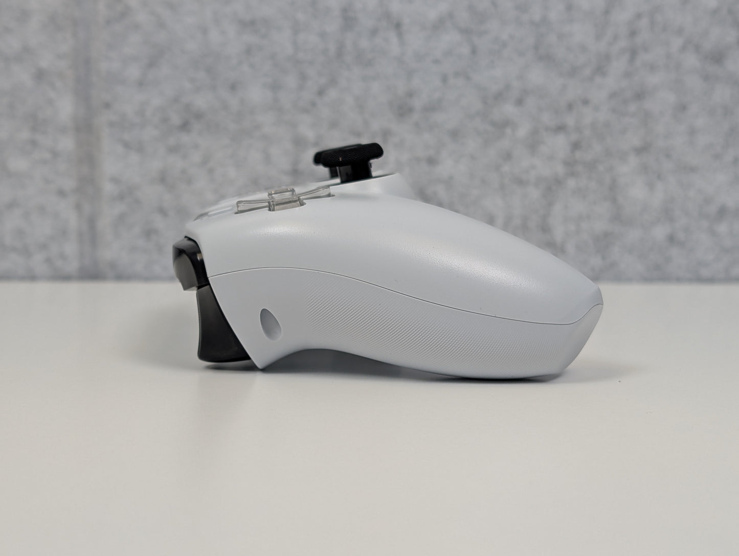 NBCP WOLF V-6 Wireless 2.4GHz/BT Controller - White - USED
