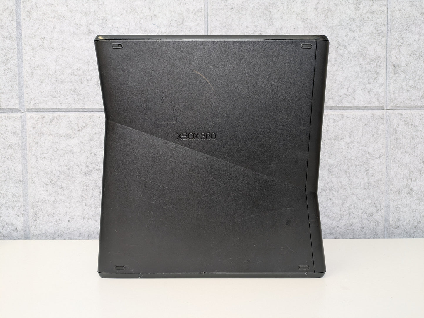 Microsoft Xbox 360 S (Console Only) - Black - 4GB - AS-IS