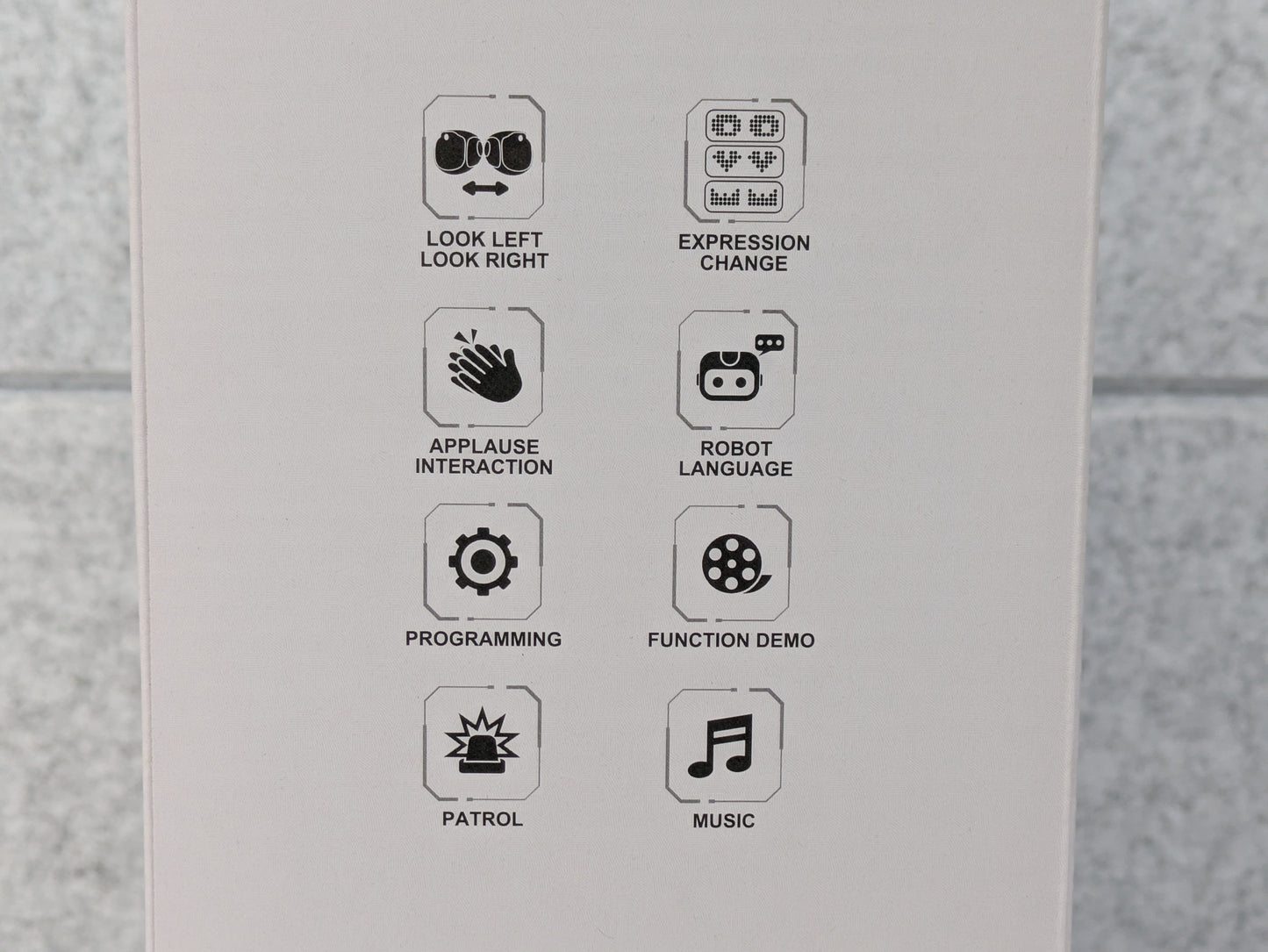 Le Neng Toys Intelligent Remote Control Robot - USED