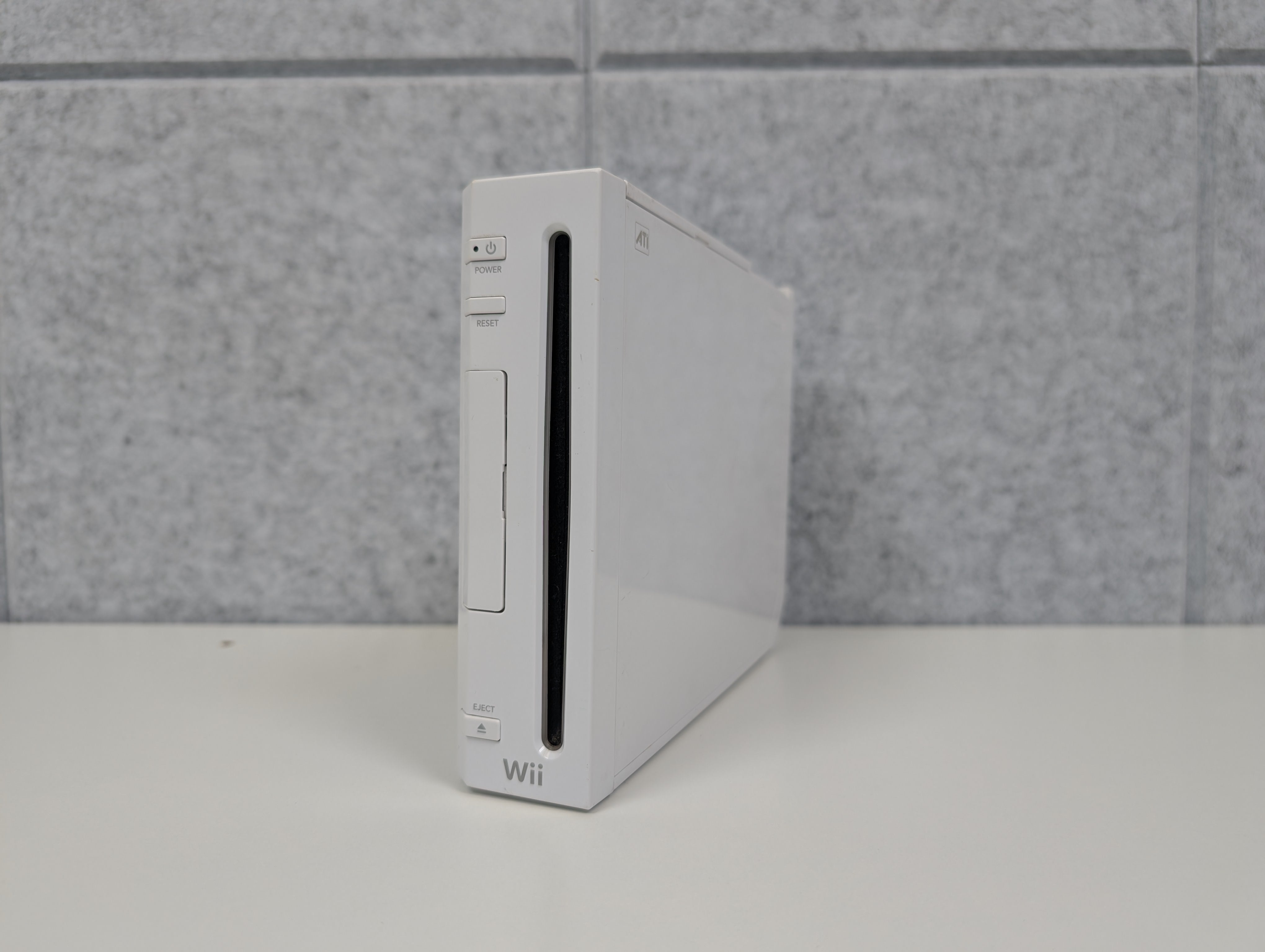 Nintendo Wii (Console Only) - White - AS-IS – JROB GAMING