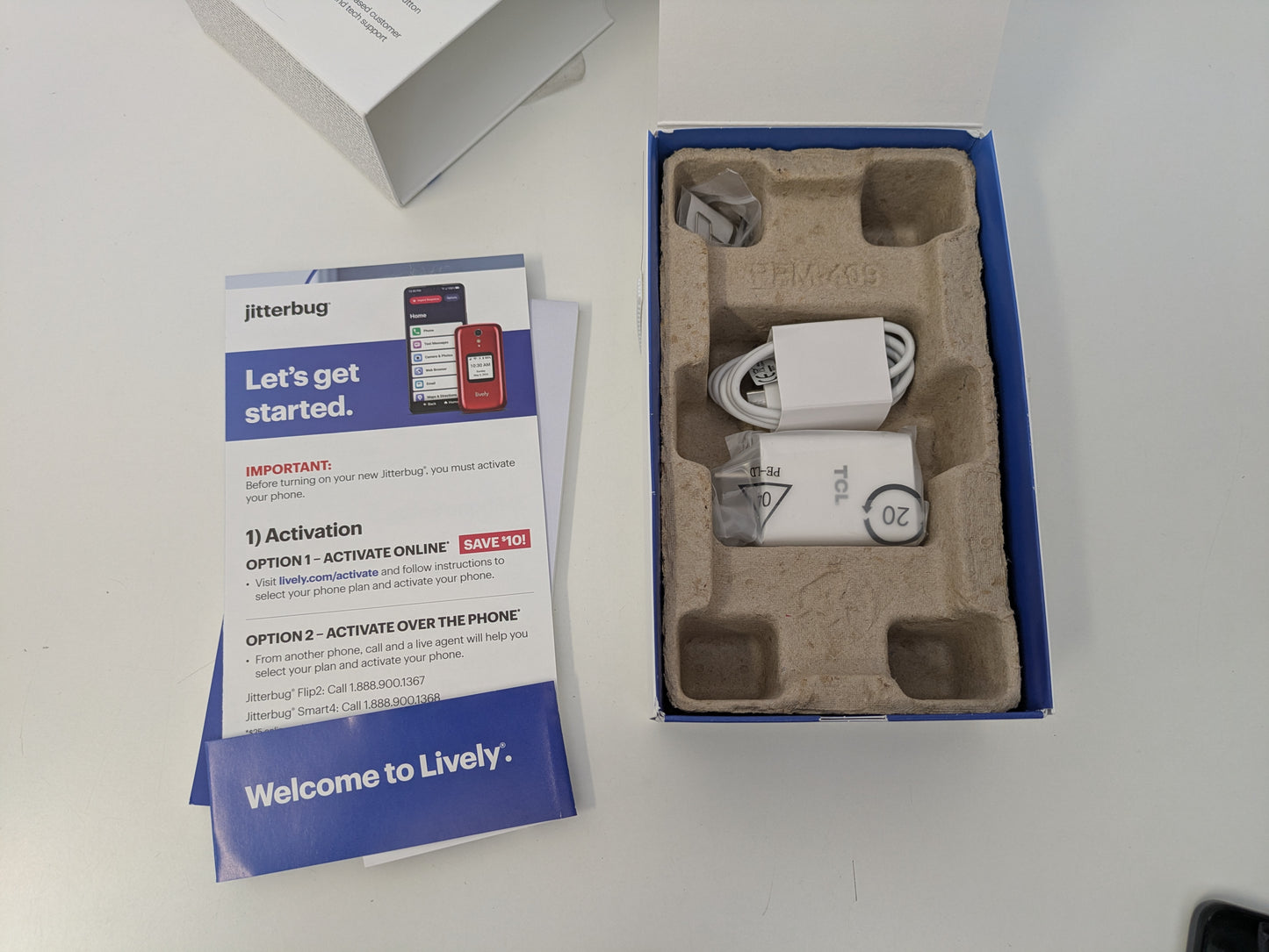 TCL Jitterbug Smart4 T608G (Network Locked to Lively) - 32GB - Gray - USED