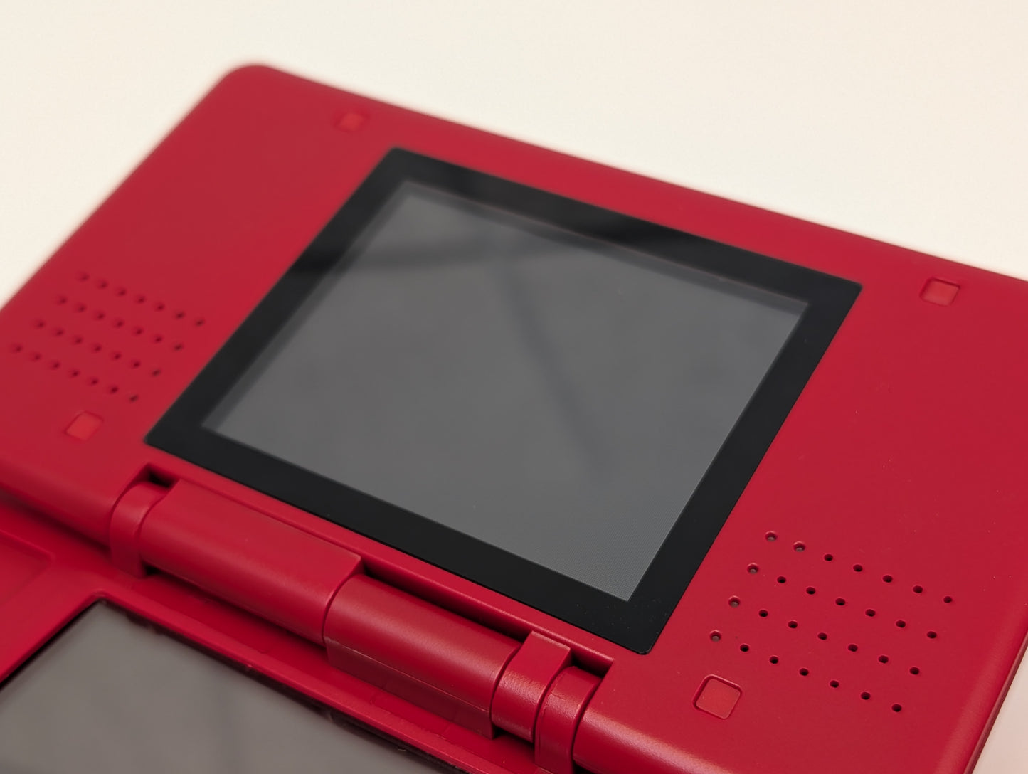 Nintendo DS - Red (Reshell) - AS-IS