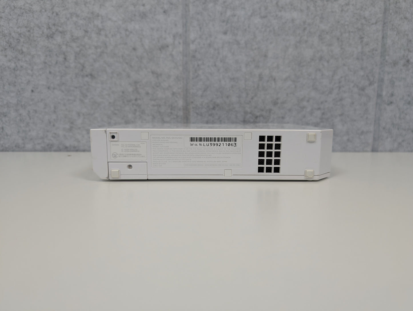 Nintendo Wii (Console Only) - White - AS-IS