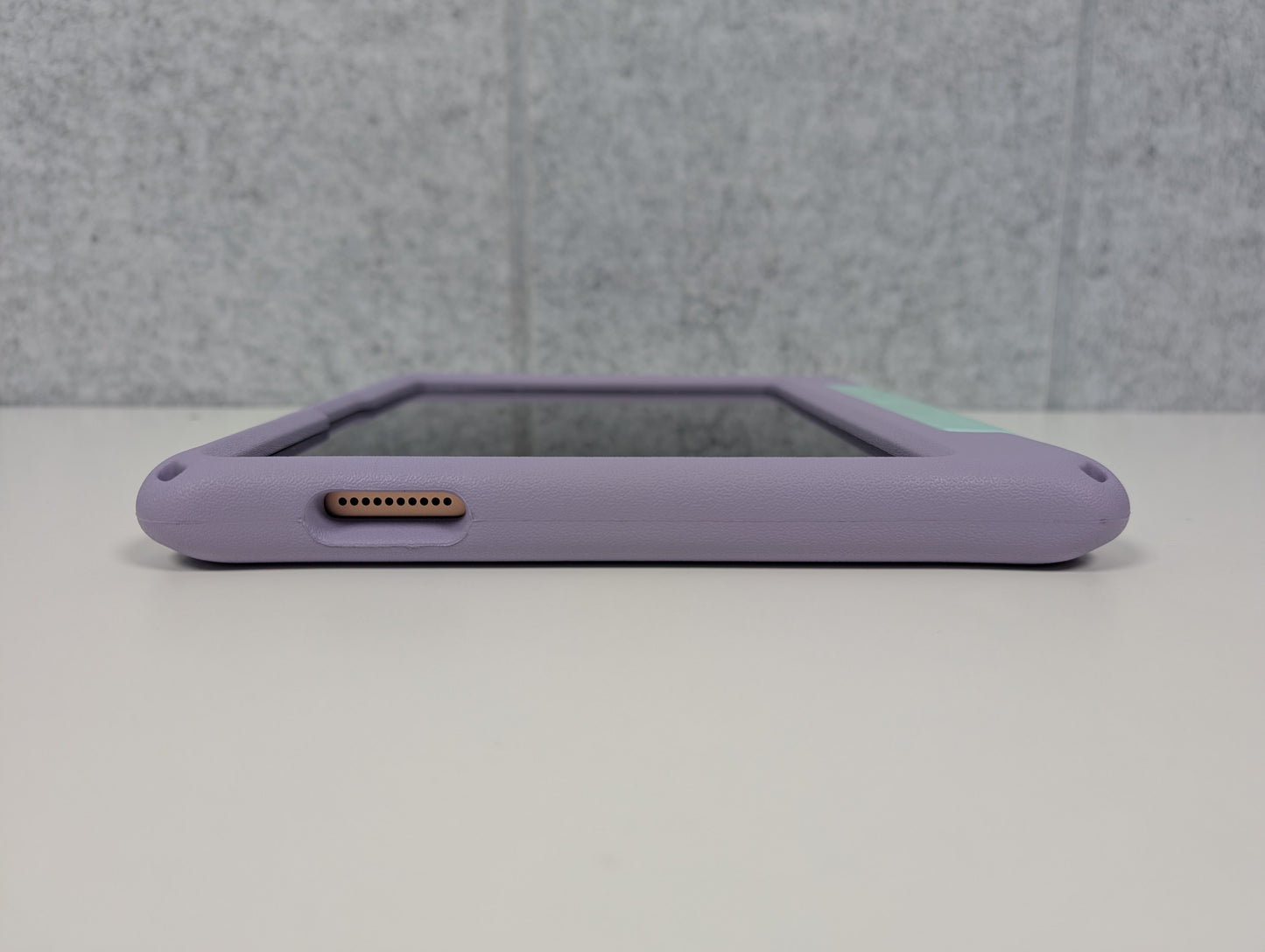 Onn. 11" Android Kids Tablet (2026 version) - 64GB - Purple - USED
