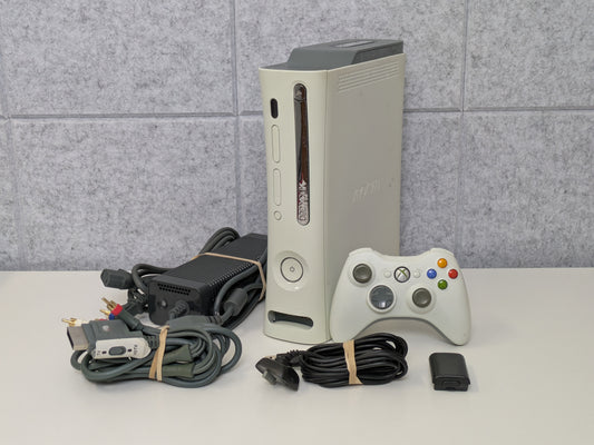 Microsoft Xbox 360 w/ Accessories - 60GB - White - AS-IS