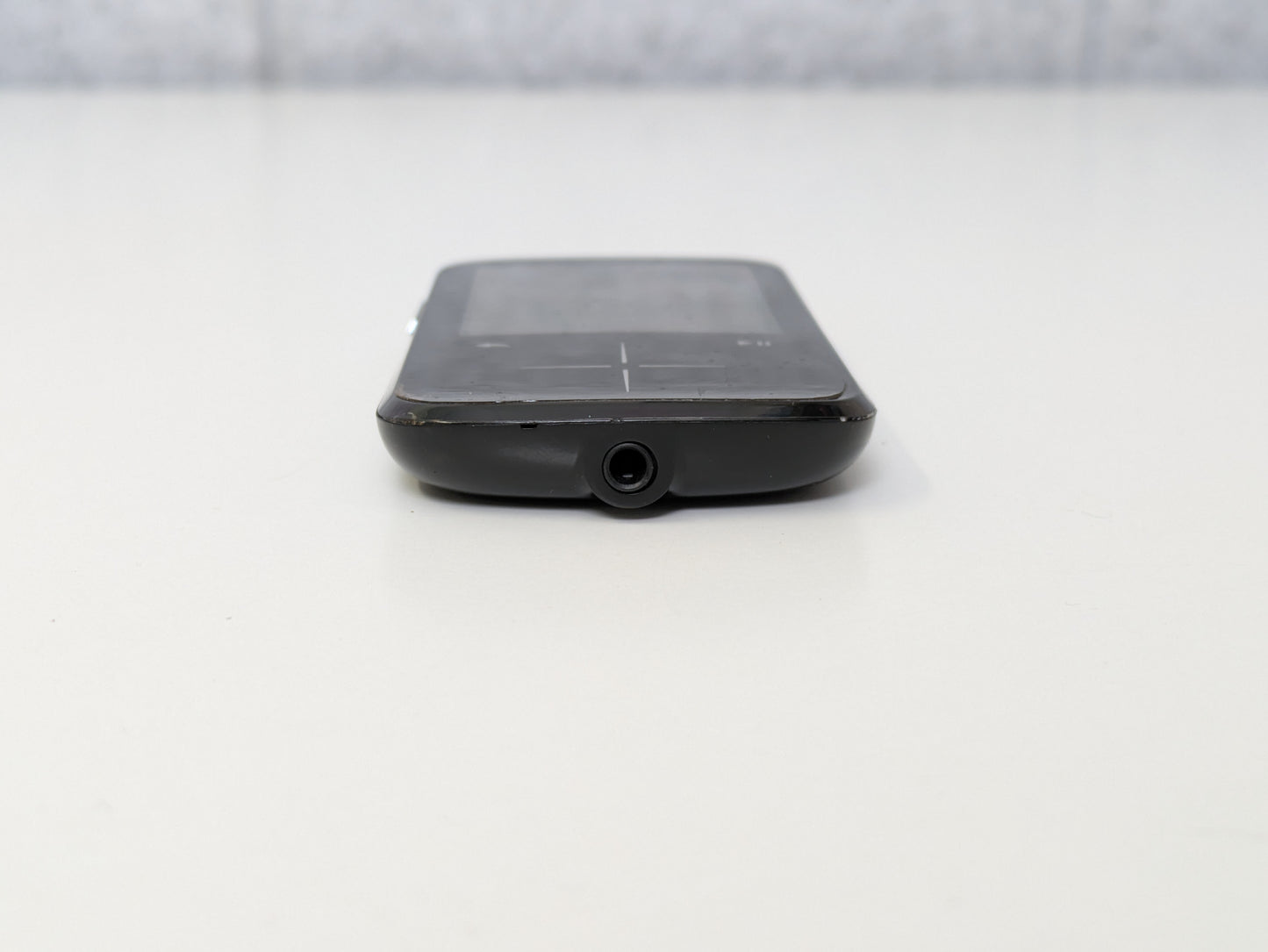 Sandisk Sansa Fuze+ MP3 / Media Player - Black - USED