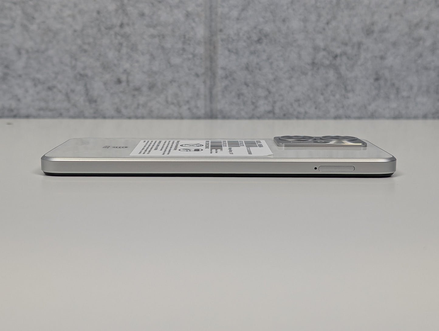AT&T Motivate Pro 5G - 128GB - White - USED