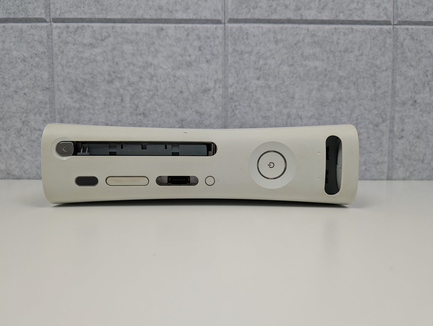 Microsoft Xbox 360 (Falcon) - White - NO HARD DRIVE - AS-IS, RROD