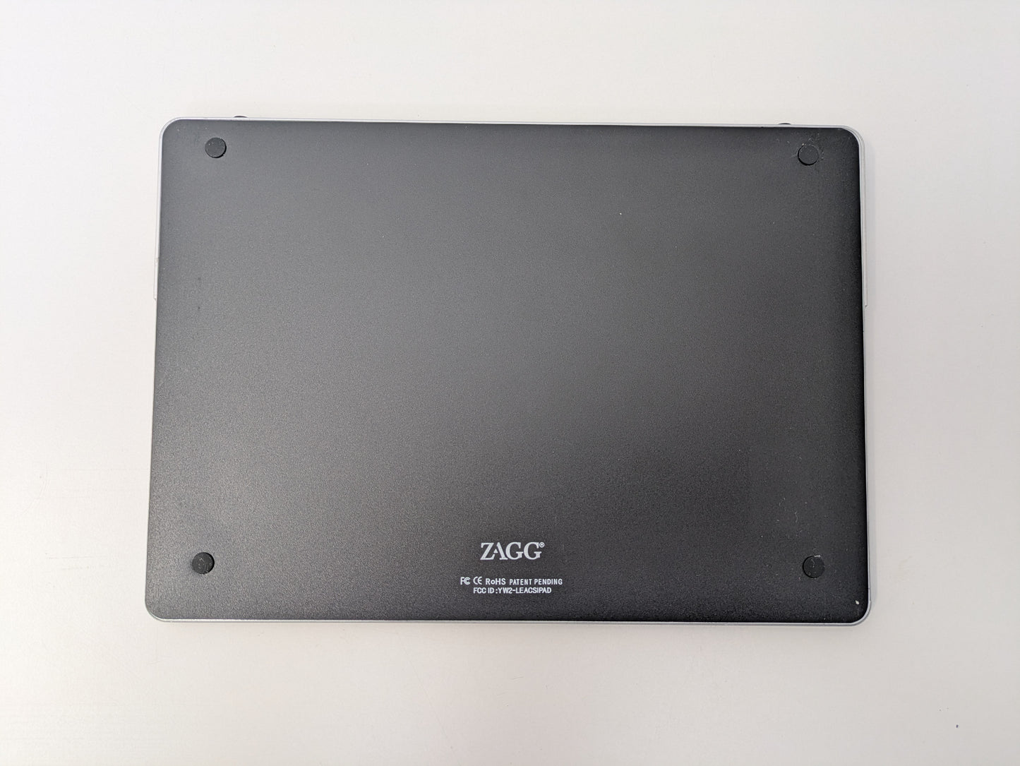 Apple iPad Air A1474 (1st Generation) - 32GB - Space Gray - USED
