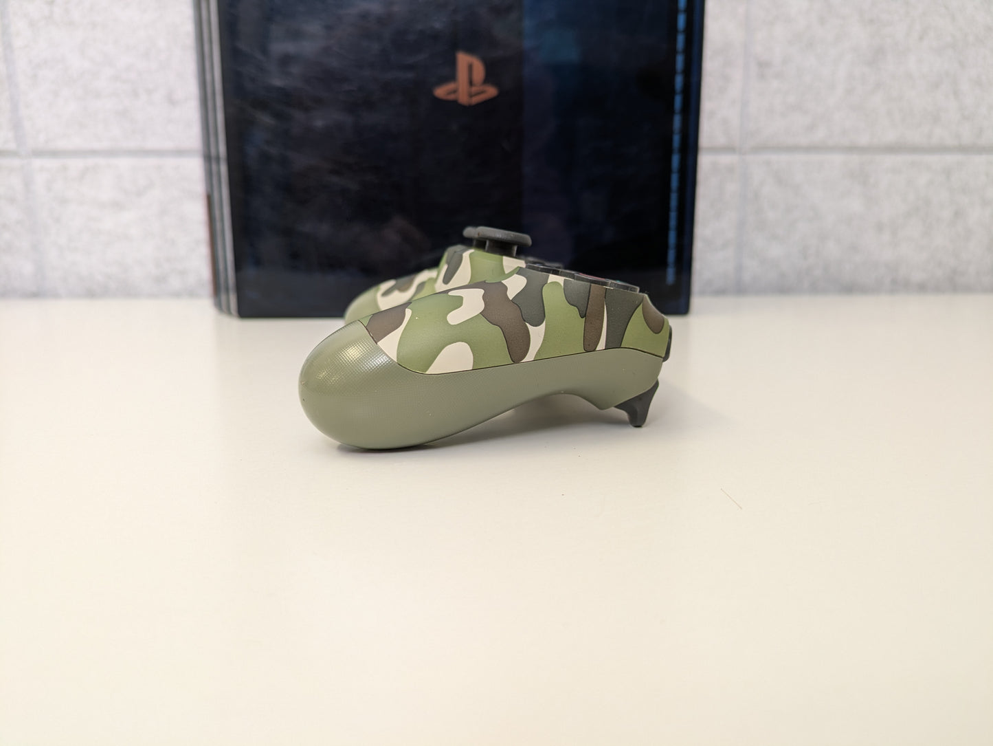 Sony PlayStation 4 PS4 Pro 500 Million Edition - 2TB - Firmware 10.01 - Console & Accessories - USED