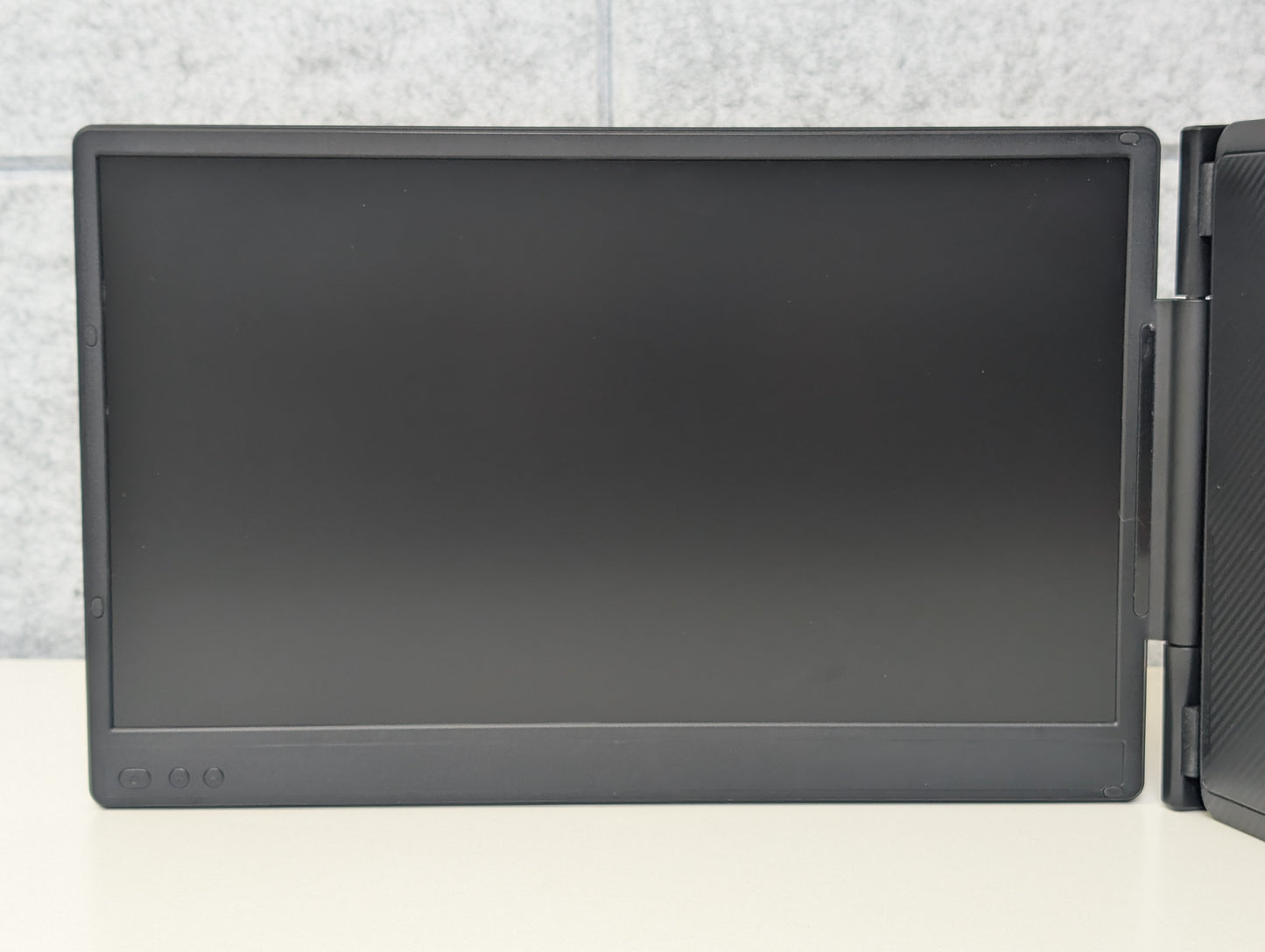 T2 Pro Triple Screen Laptop Screen Extender - USED