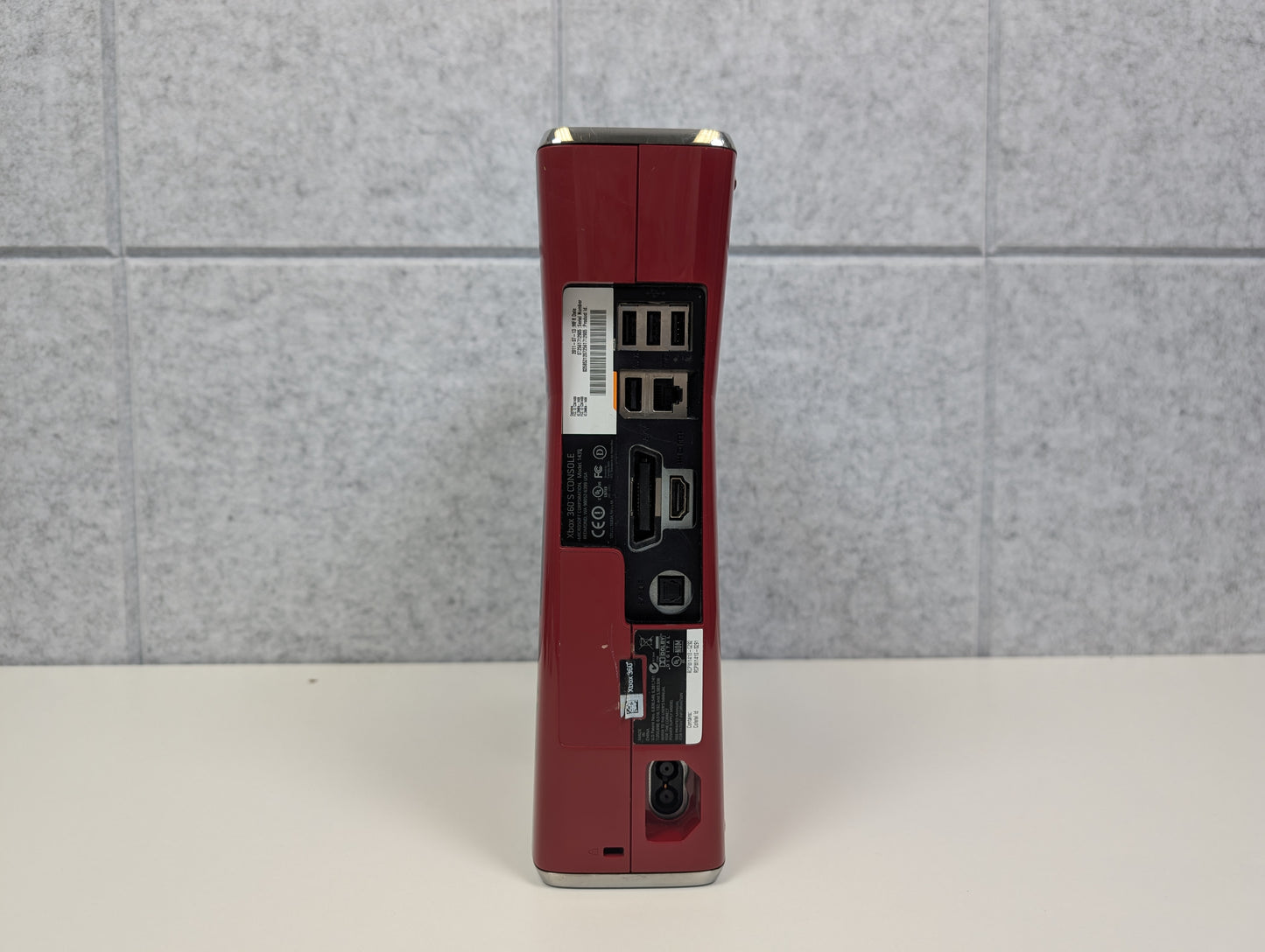 Microsoft Xbox 360 S (w/ MODDED USB) - Gears of War Edition - 320GB - USED
