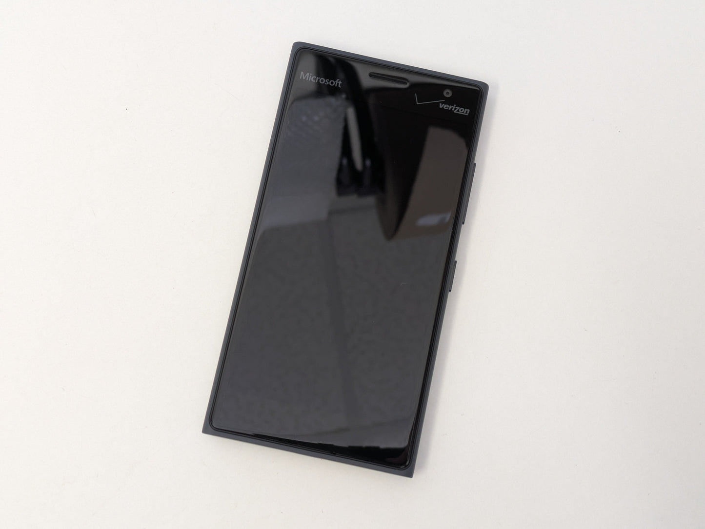 Nokia Lumia 735 - 16GB - Gray - Verizon - USED