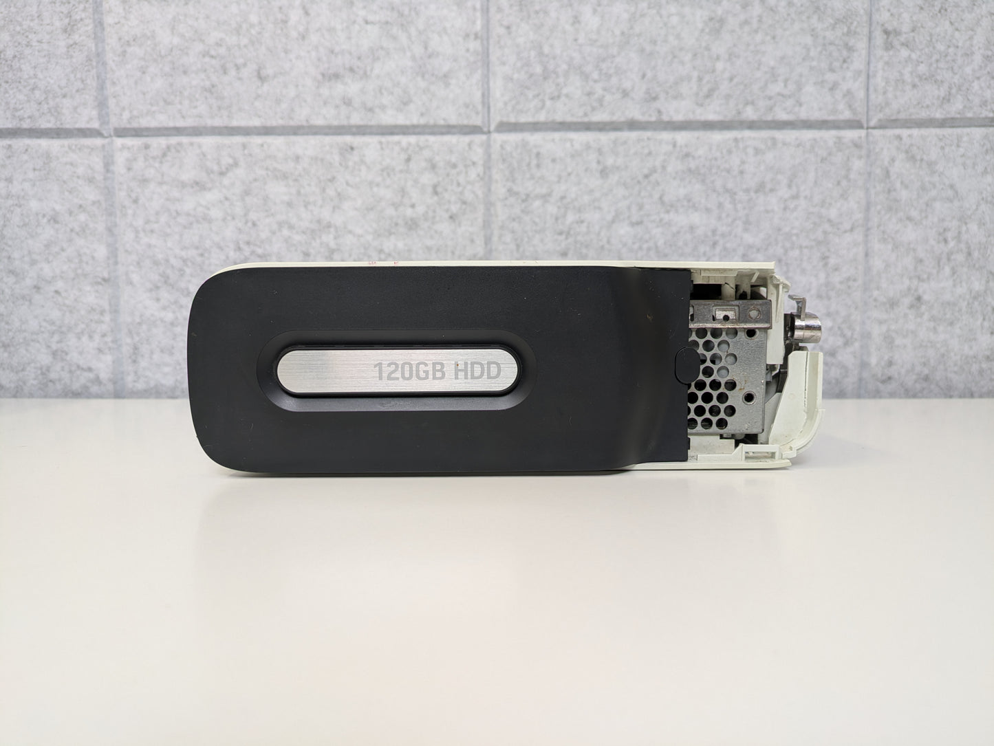 Microsoft Xbox 360 (Xenon) - 120GB - w/ accessories - AS-IS