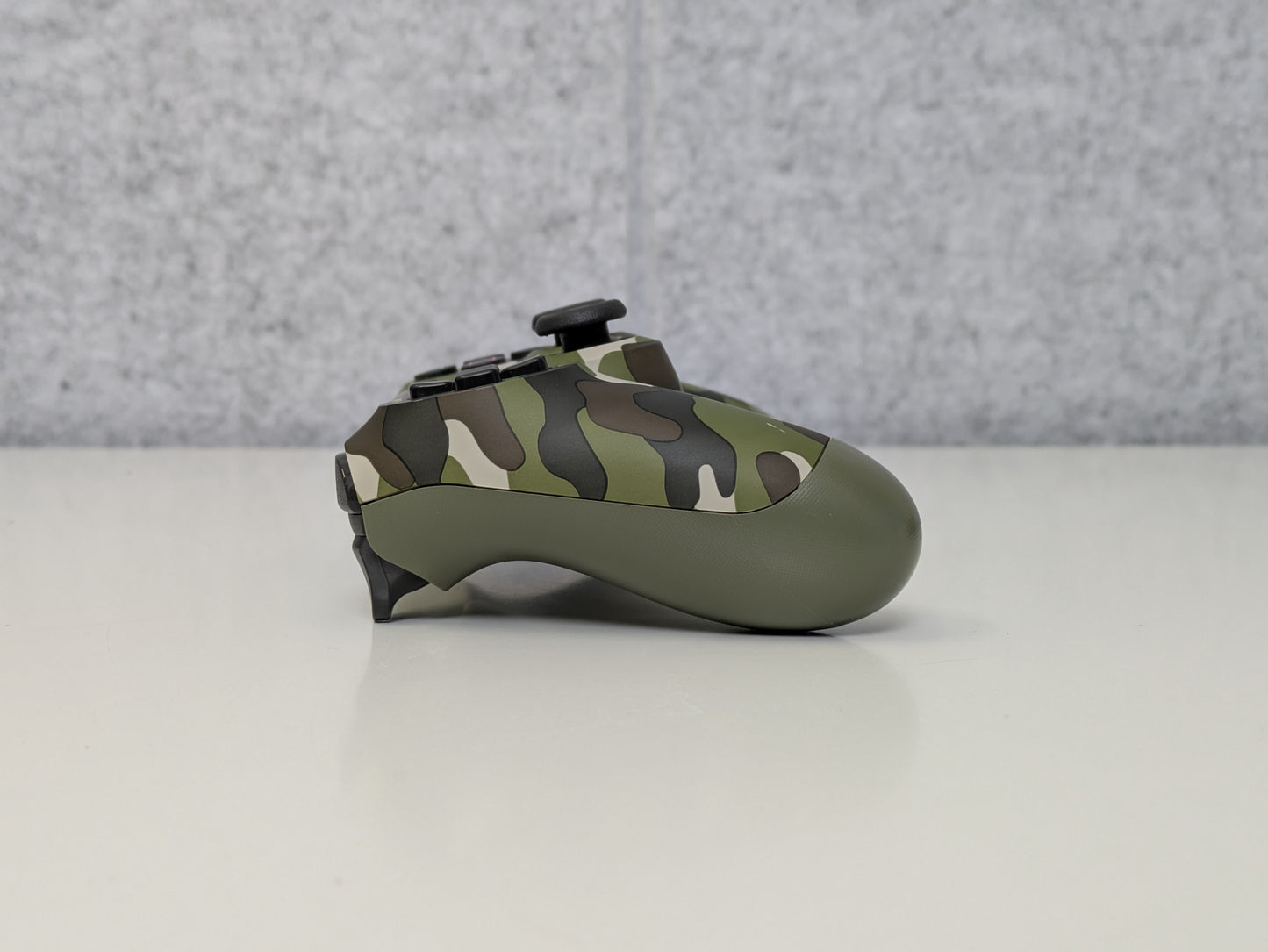 Sony PlayStation 4 PS4 DualShock 4 Controller - Green Camo - USED