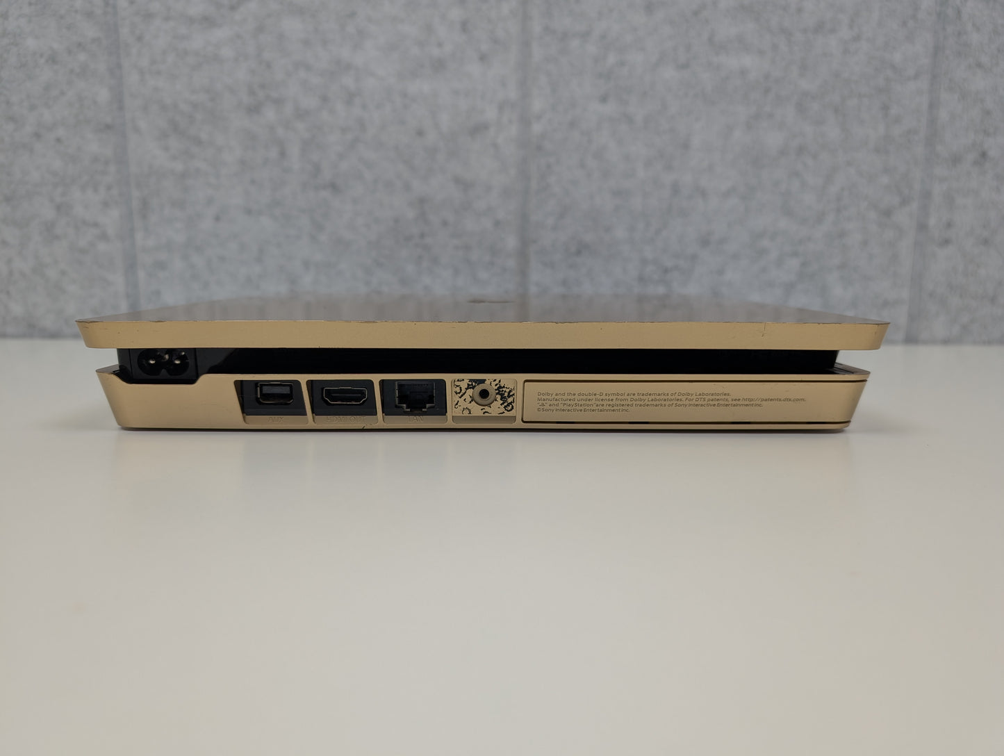 Sony PlayStation 4 Slim w/ accessories - 1TB - Gold - USED