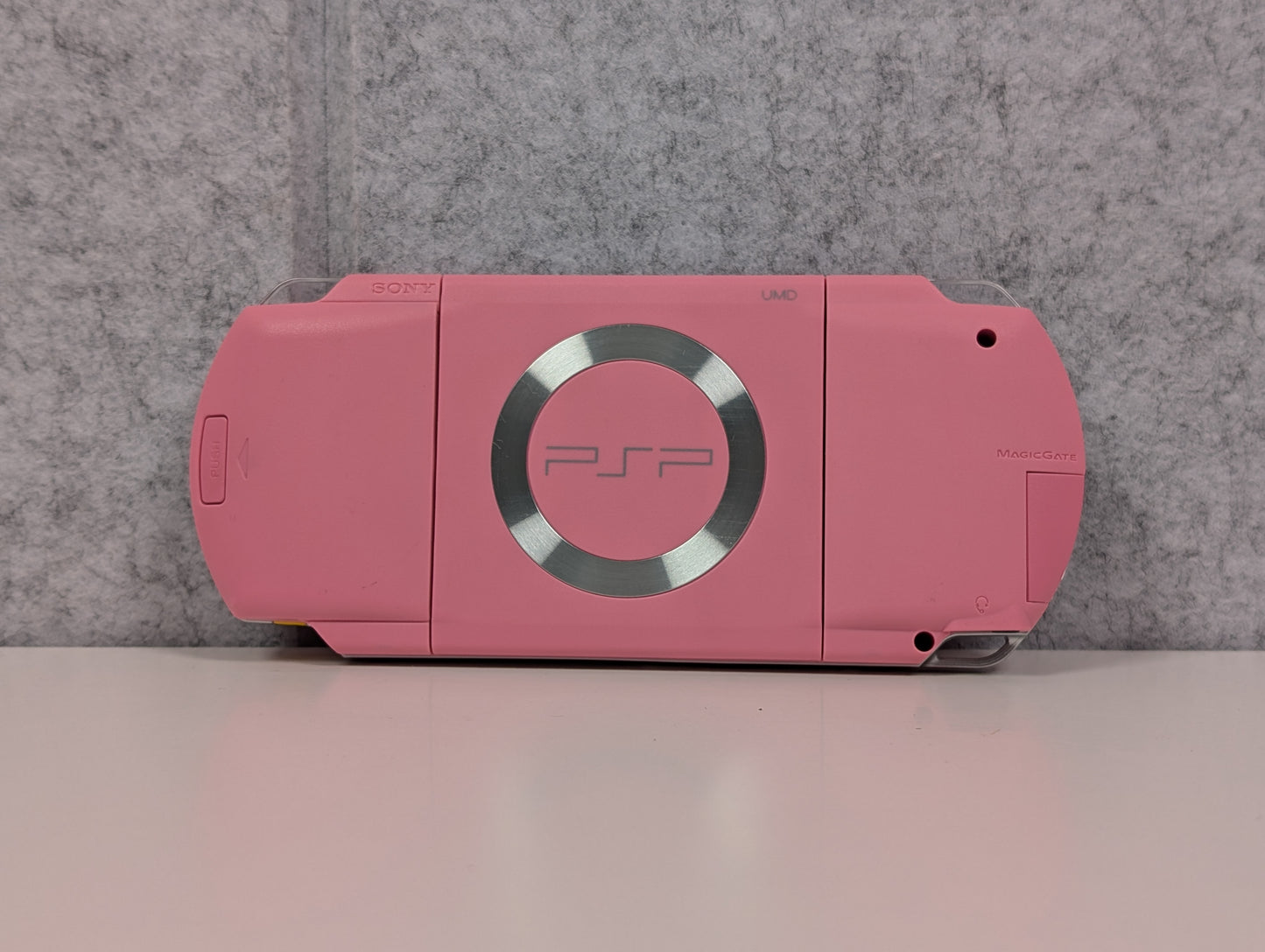 Sony PSP-1000 (Console Only) - Pink (Japan Exclusive) - NO MEMORY CARD - USED