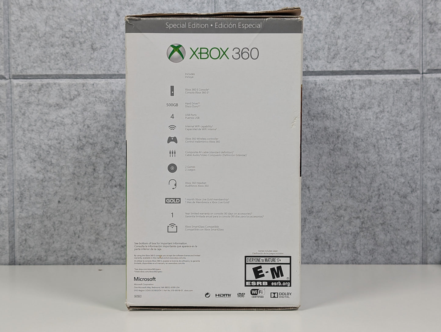 Microsoft Xbox 360 E IN BOX - 500GB - Blue Call of Duty Ltd. Ed. - USED