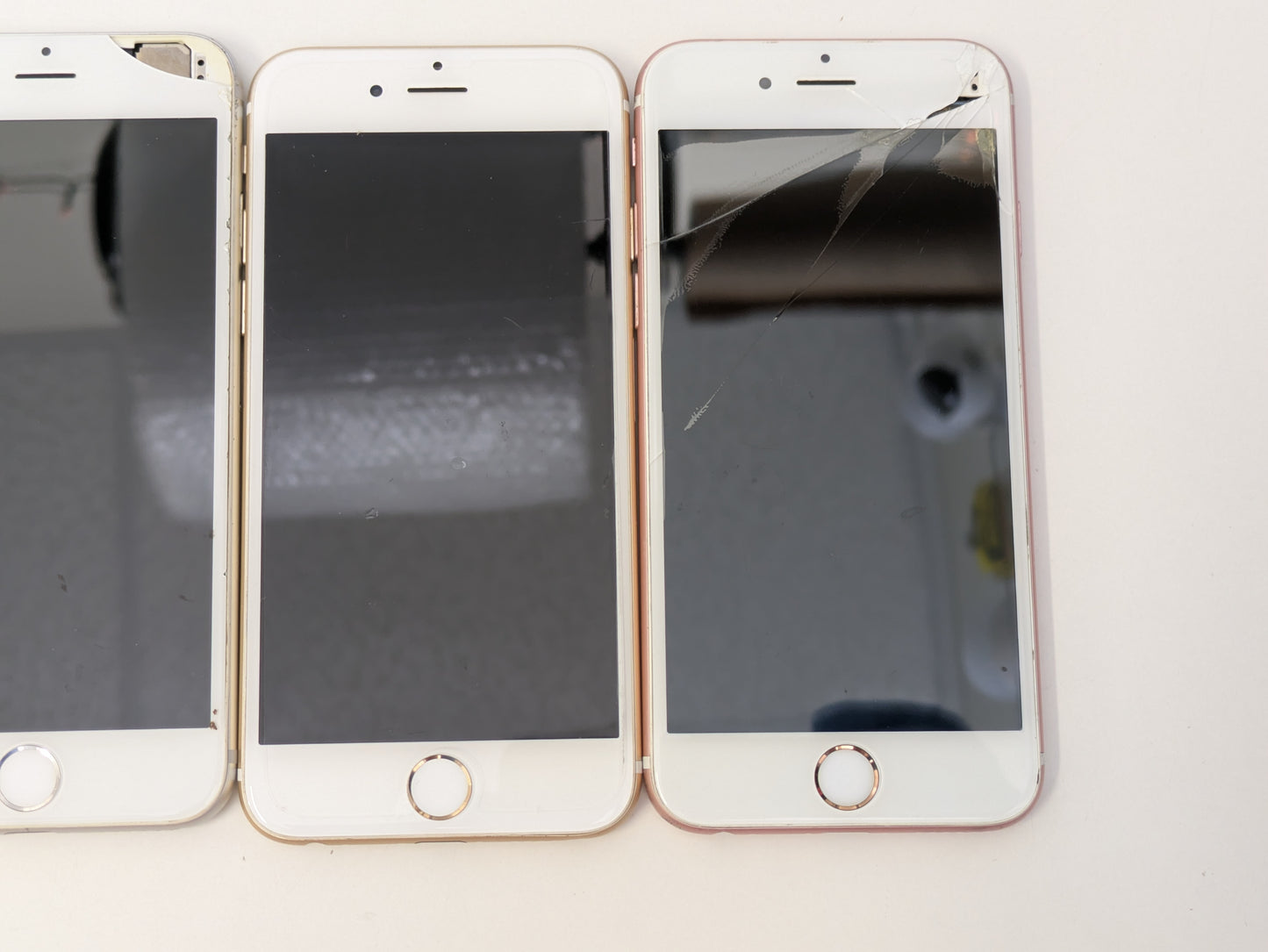 iPhone 6/6S Lot of 4 - AS-IS FOR PARTS/REPAIR