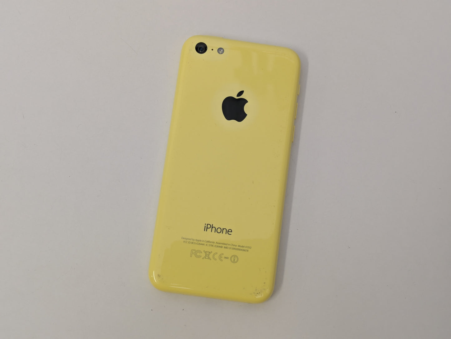 Apple iPhone 5C - 16GB - Yellow - AT&T - USED