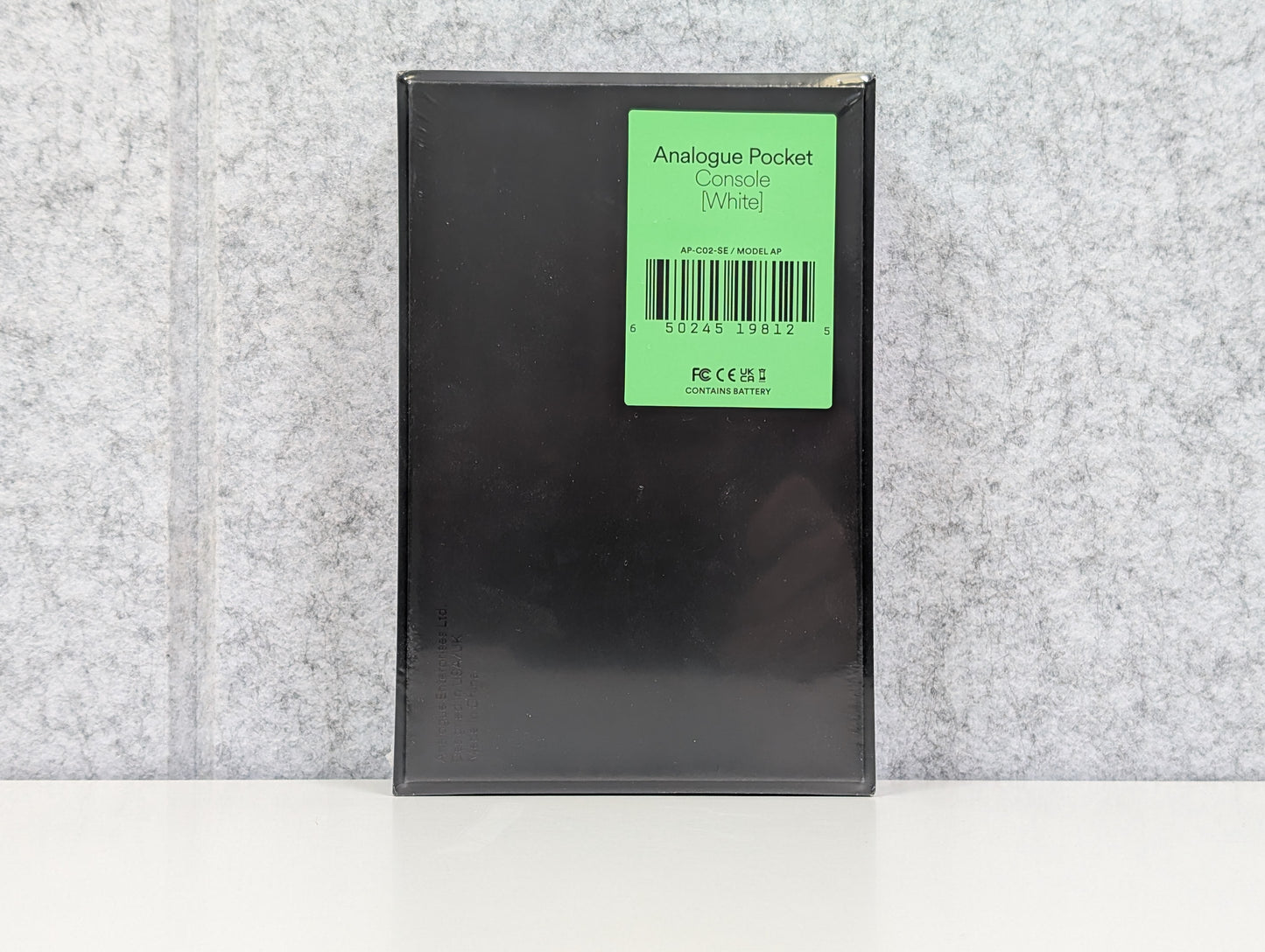Analogue Pocket - White - BRAND NEW, SEALED