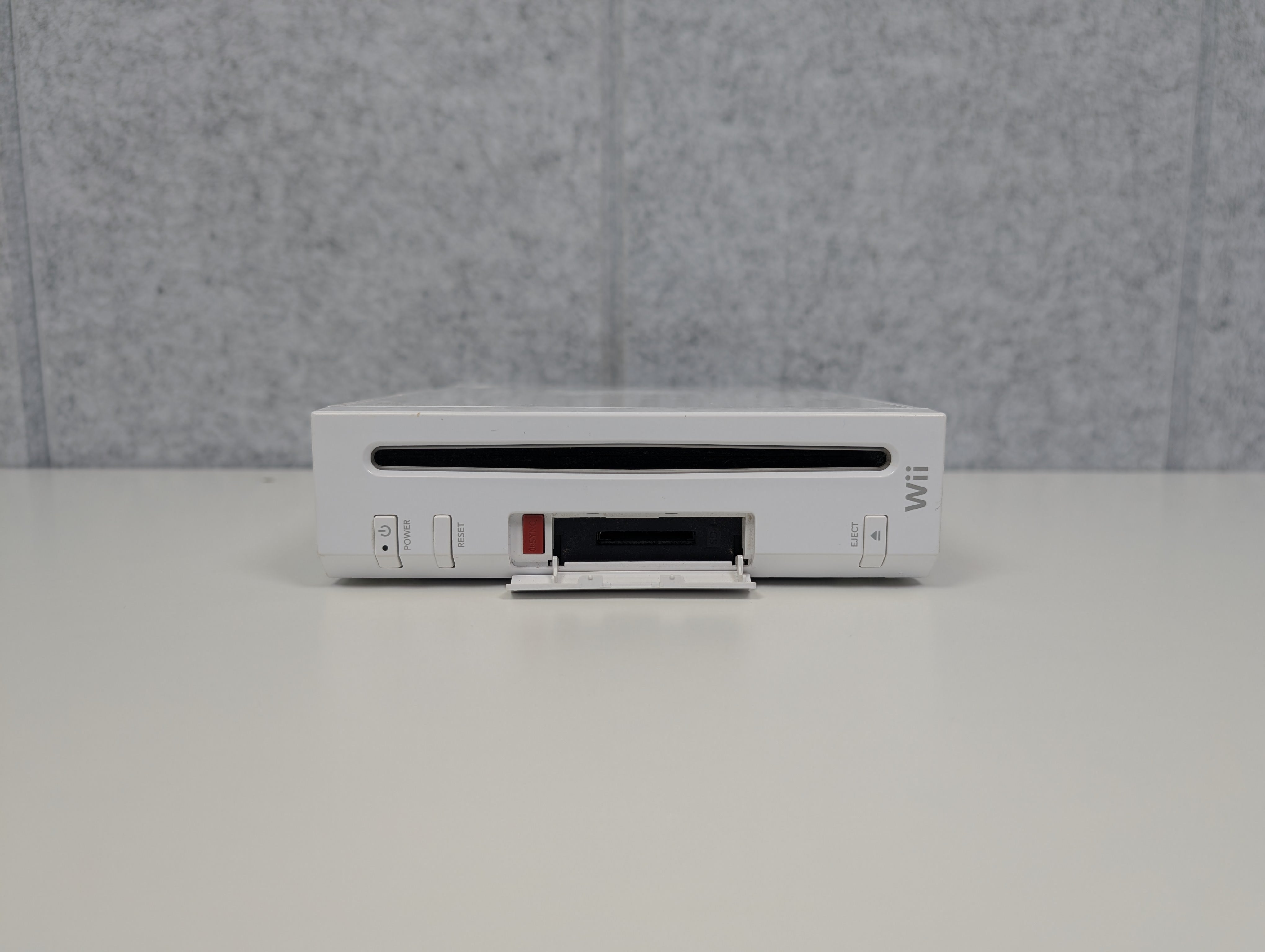 Nintendo Wii (Console Only) - White - AS-IS – JROB GAMING