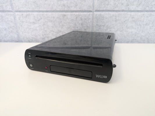 Nintendo 32GB Wii U Console w/ Predownloaded Games - USED (GG64)