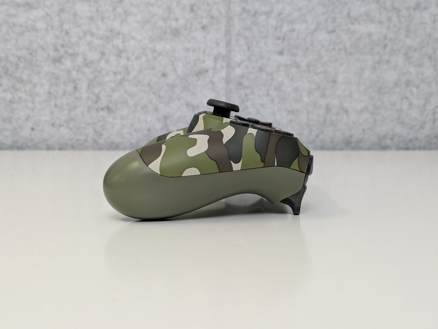 Sony PlayStation 4 PS4 DualShock 4 Controller - Green Camo - USED