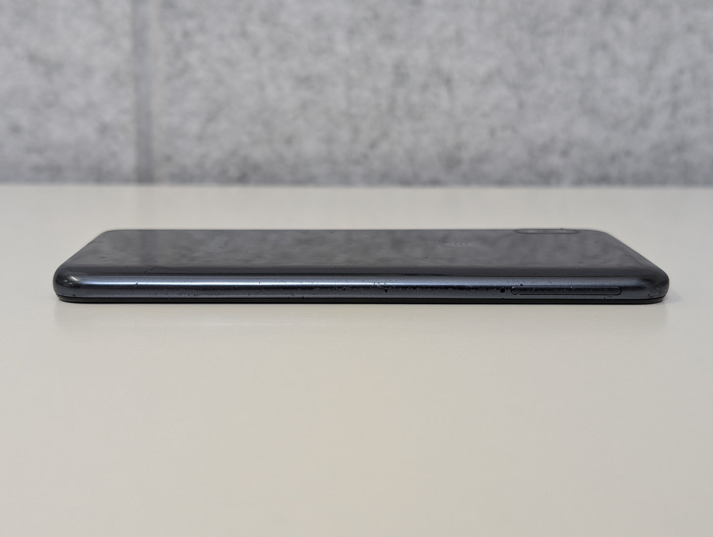Samsung Galaxy A10e SM-A102U (Network Locked to AT&T) - 32GB - Black - USED