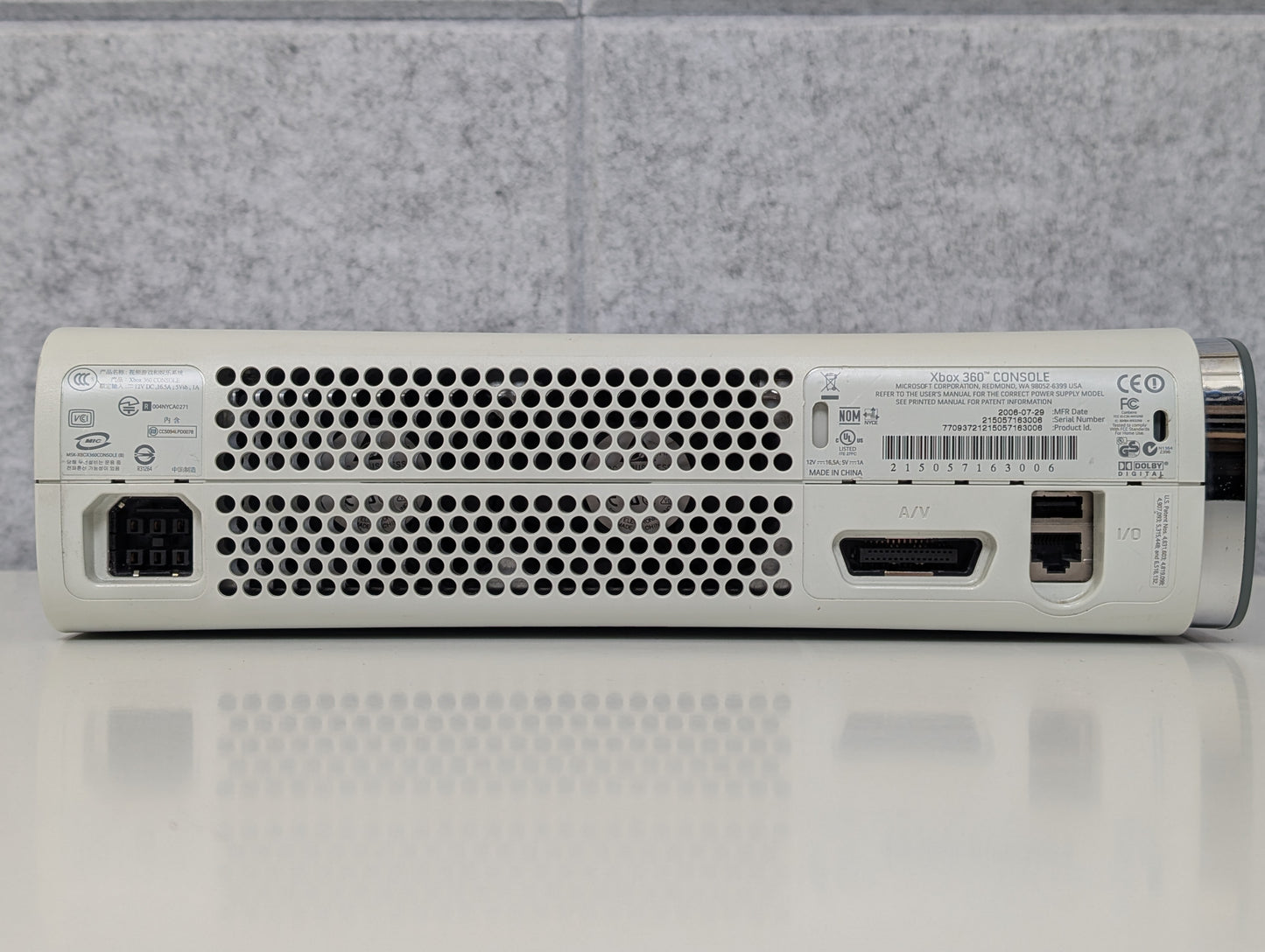 Microsoft Xbox 360 (Xenon, Console ONLY) - 20GB - White - USED