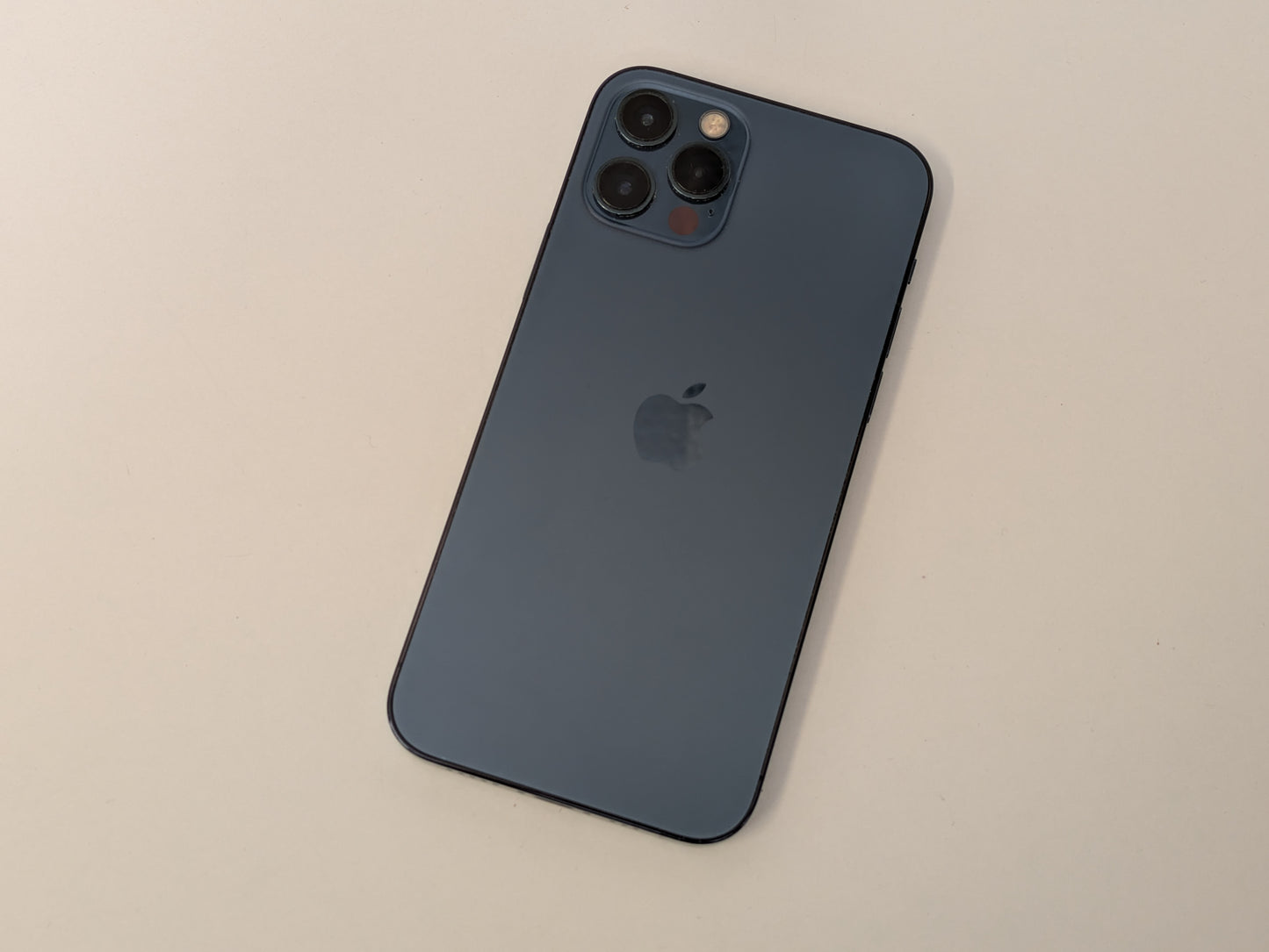 Apple iPhone 12 Pro - 128GB - Pacific Blue - AT&T - USED