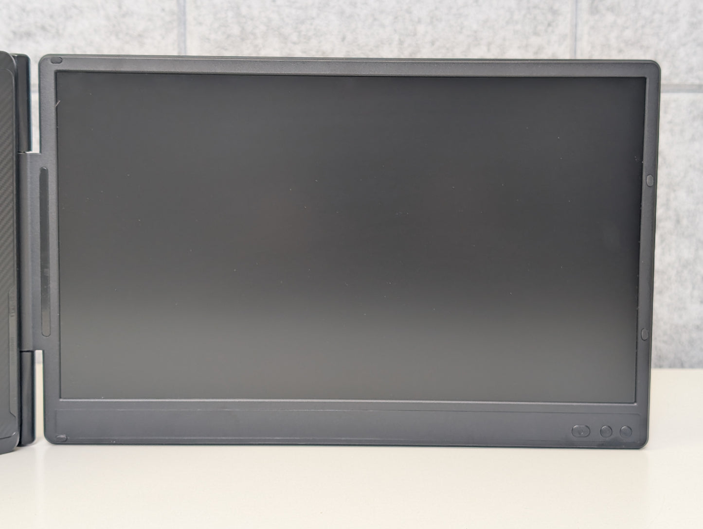 T2 Pro Triple Screen Laptop Screen Extender - USED