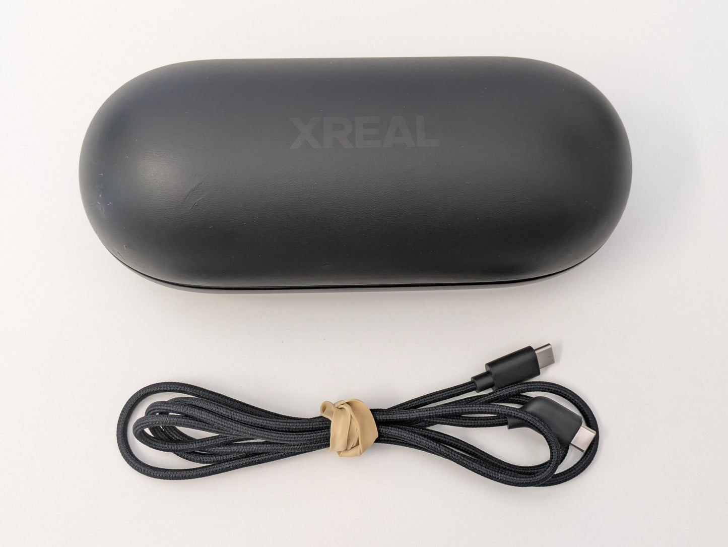 XREAL Air 2 Pro Smart Display Glasses w/ XREAL Beam Pro X4000 (White, 128GB, Unlocked) - USED